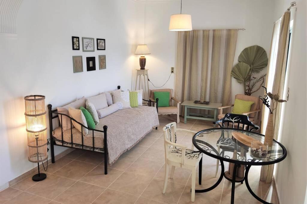 Apartment 95 M2, Center Of Sitia, Wifi, 350M Beach المظهر الخارجي الصورة